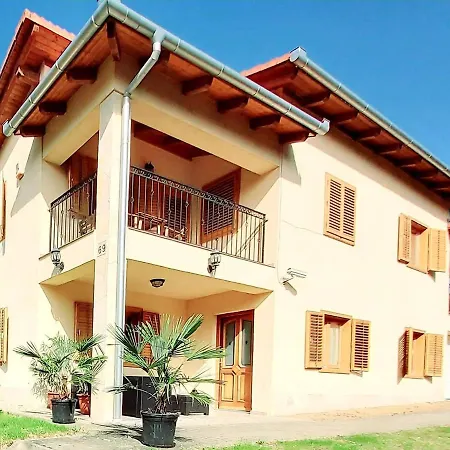 Mediterran Apartman Zalakaros Exterior photo